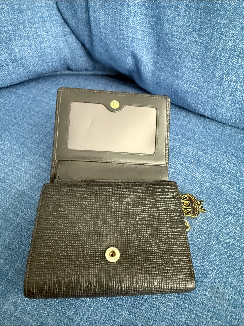 Accessory Subcategory Identification - Picture 10 of 11